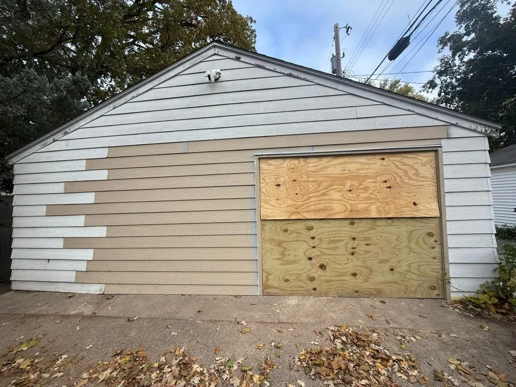 Panel Repair Work - Pronto Garage Door Repair Minneapolis